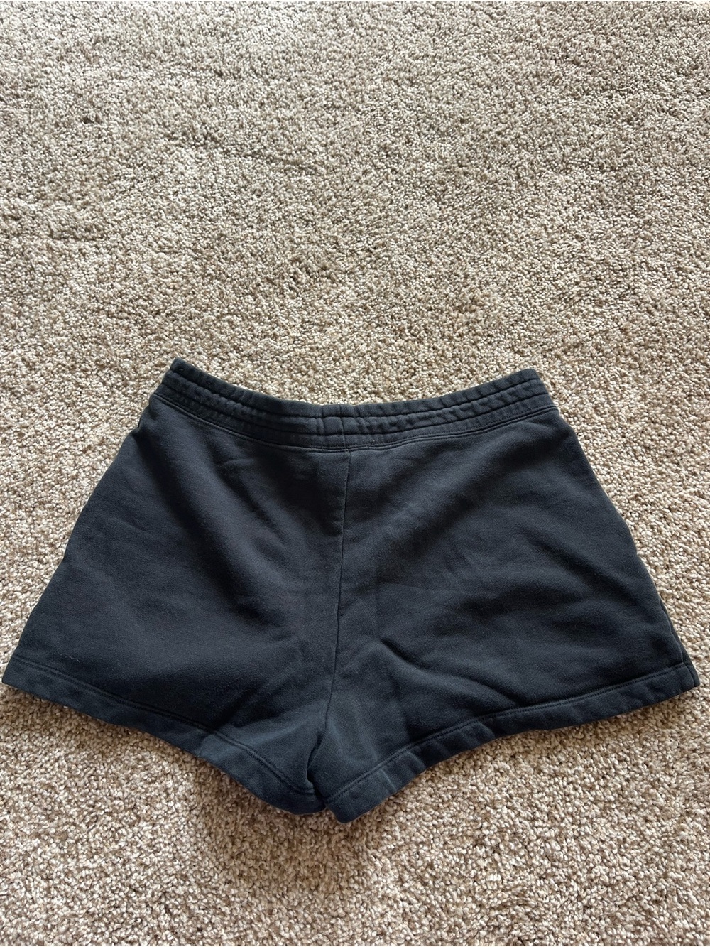 Nike Women’s Black Sweat Shorts - Picture 5 of 6